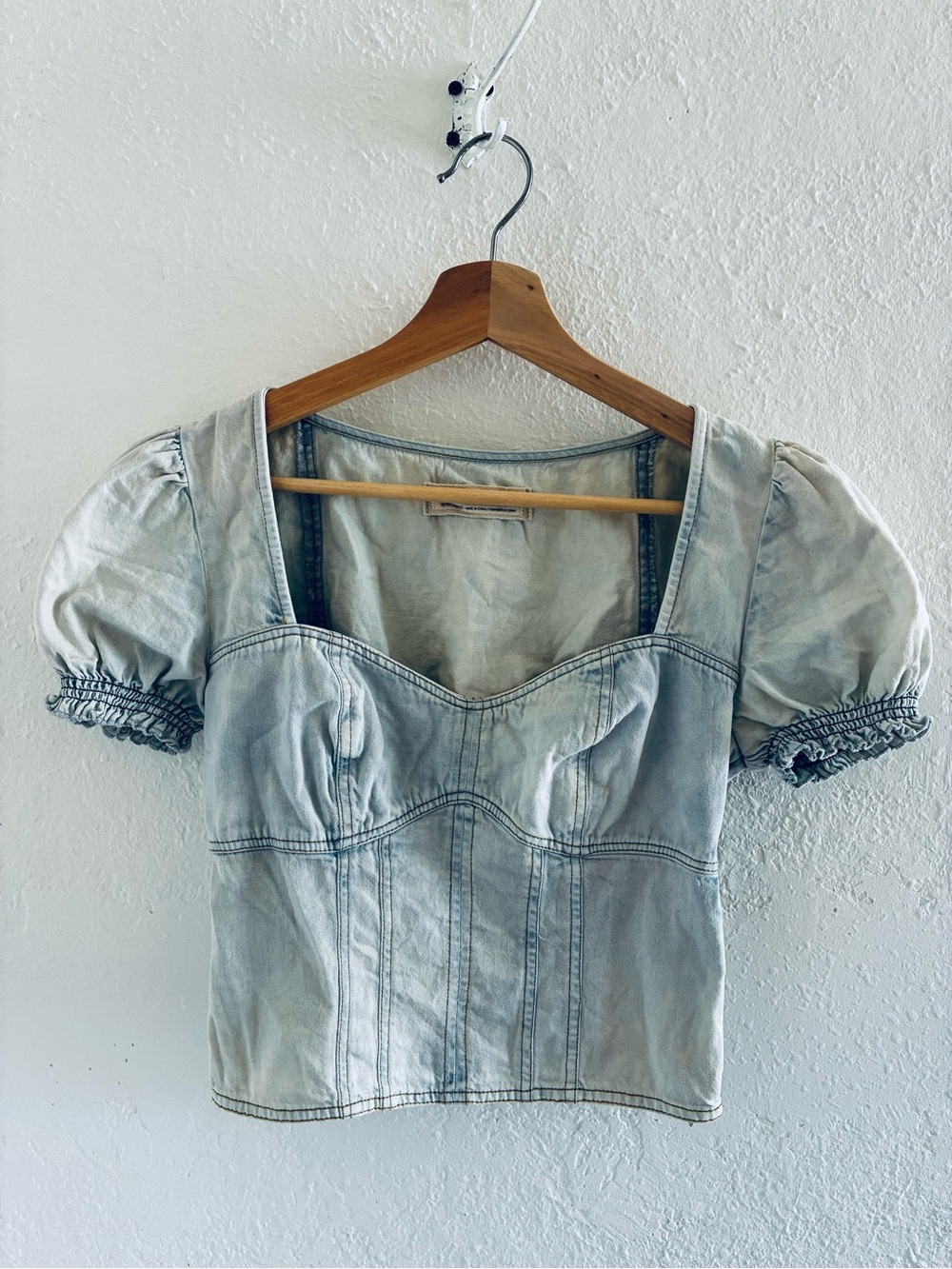 We The Free Light Blue Denim Puff Sleeve Crop Top